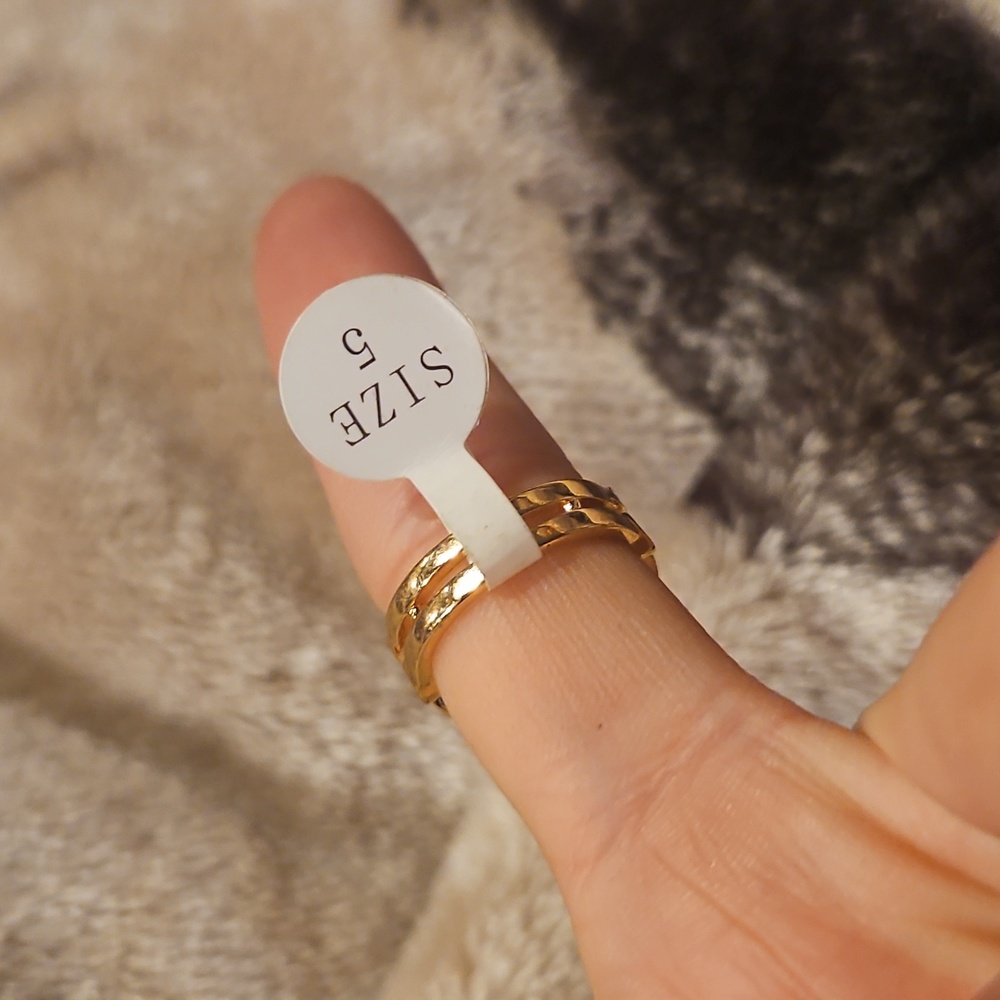 Crystal ring - Picture 2 of 2